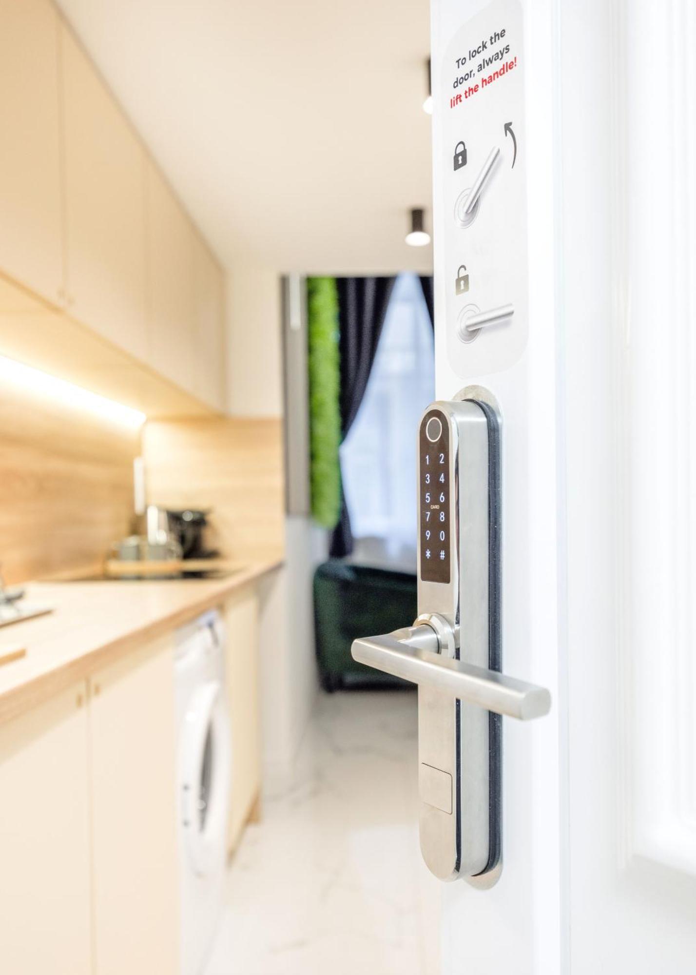 Apartamento Modern Downtown Oasis Budapest Exterior foto